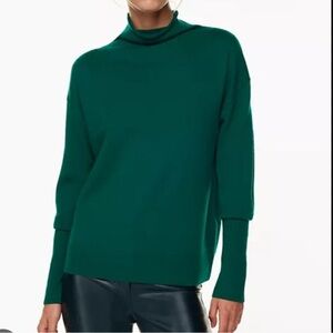Aritzia Wilfred Cyprie Turtleneck - Scarab